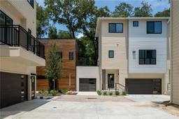Picture of 2601 SW Williston Road Unit 8, Gainesville, FL 32608