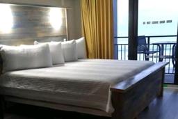 Picture of 2301 S Atlantic Avenue Unit 414, Daytona Beach Shores, FL 32118