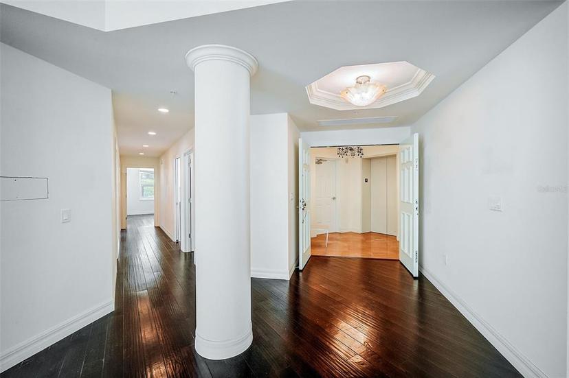 Picture of 3603 N Point Road Unit 202, Osprey FL 34229