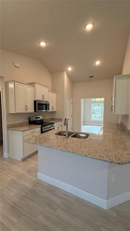 Picture of 300 Cardinal Road, Venice, FL 34293