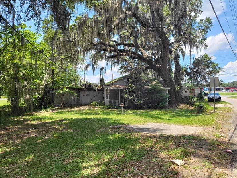 Picture of 110 Montclair Road, Leesburg FL 34748