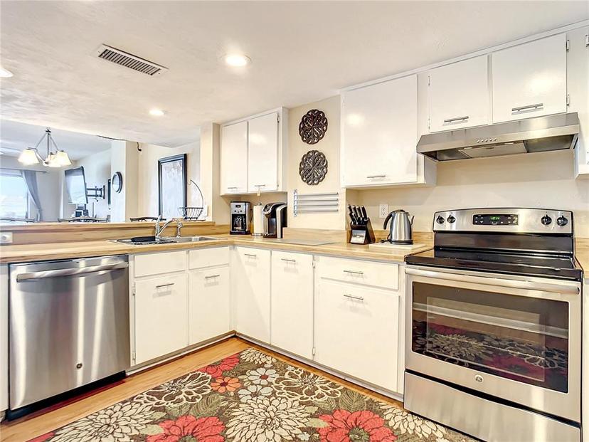 Picture of 1513 Ocean Shore Boulevard Unit 9E, Ormond Beach FL 32176