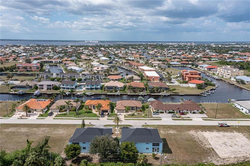 Picture of 2735 Magdalina Drive Unit 2D, Punta Gorda FL 33950