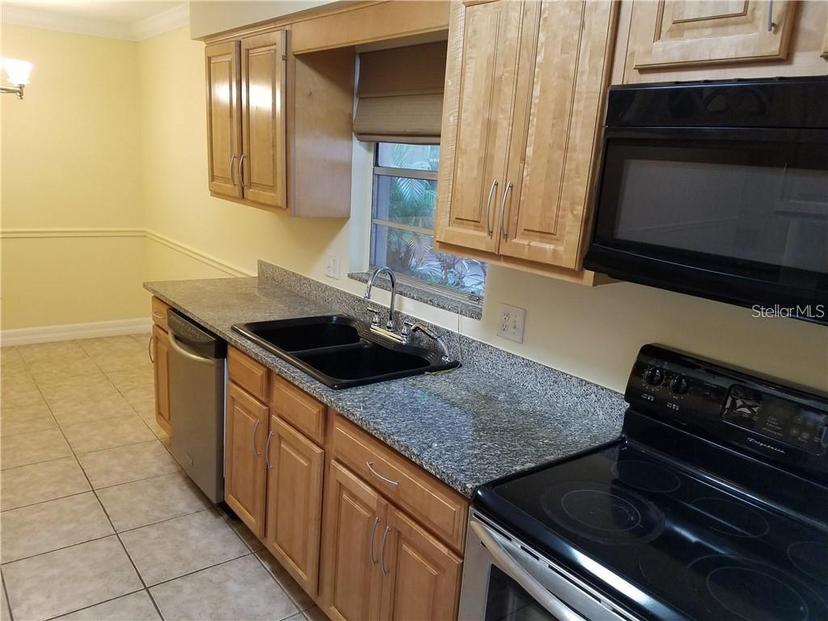 Picture of 3360 S Osprey Avenue Unit 102B, Sarasota FL 34239
