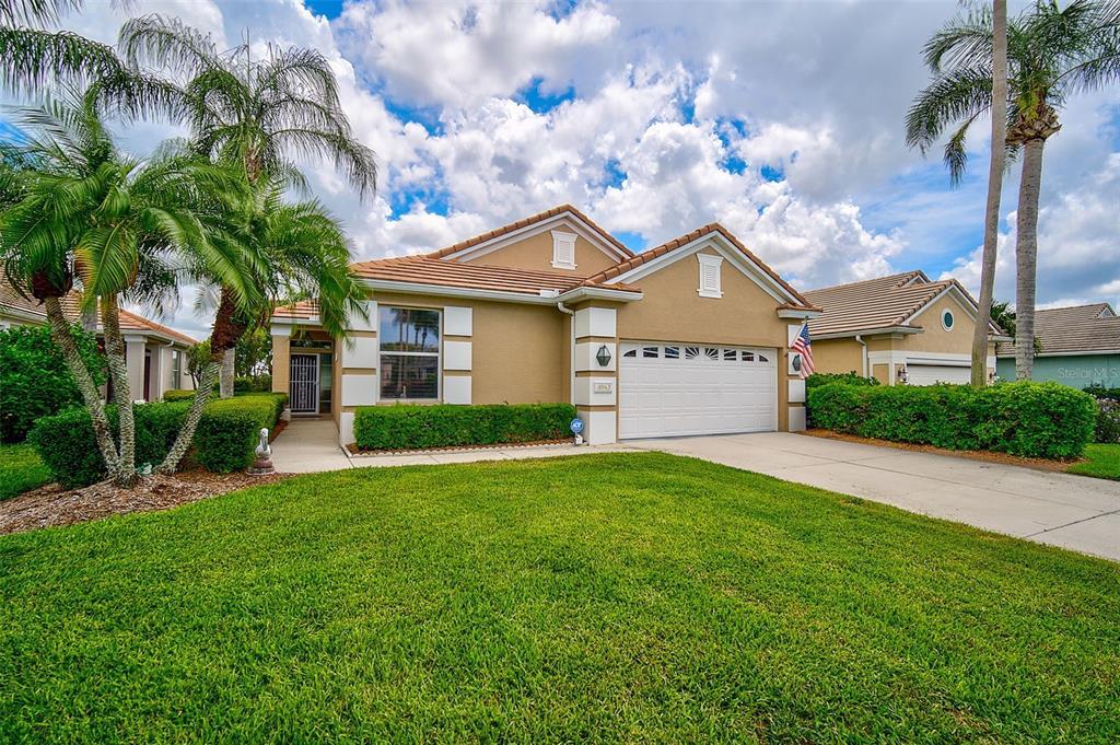 Picture of 4063 Caddie Drive E, Bradenton, FL 34203