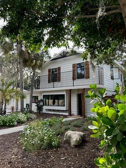 Picture of 3800 Flores Avenue, Sarasota, FL 34239
