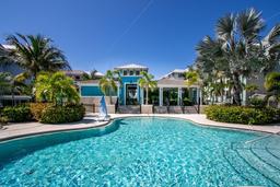 Picture of 376 Aruba Circle Unit 301, Bradenton, FL 34209