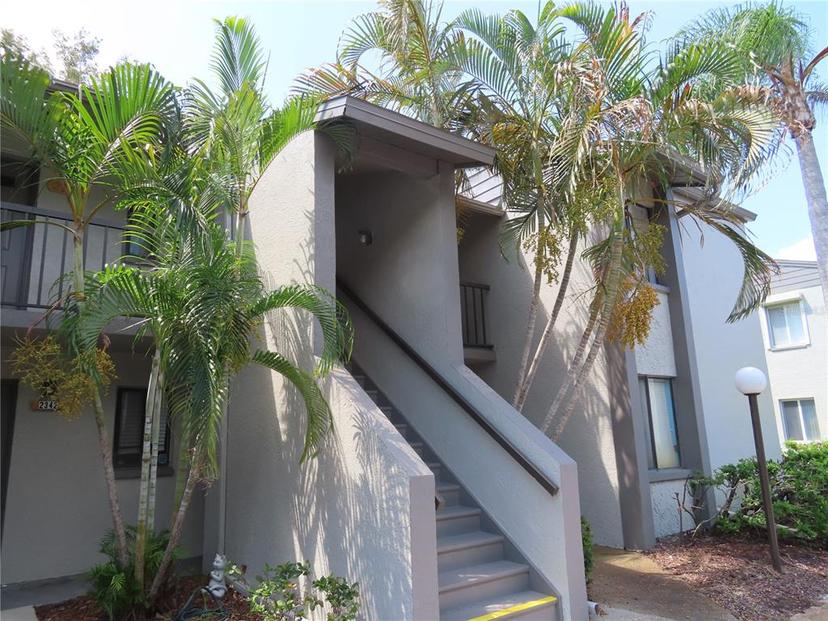 Picture of 2341 Lake Heather Heights Court Unit 2341, Dunedin FL 34698