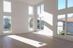 Picture of 3850 Pompano Drive Se Unit 1, St Petersburg, FL 33705
