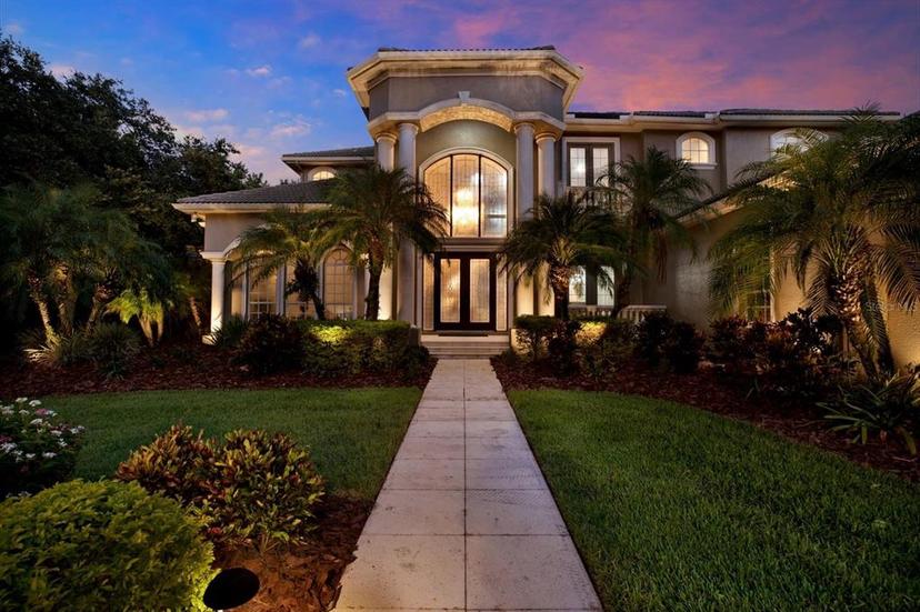Picture of 5016 Givendale Lane, Tampa FL 33647