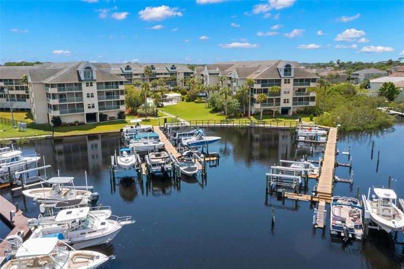 Picture of 5537 Sea Forest Drive Unit 302, New Port Richey FL 34652