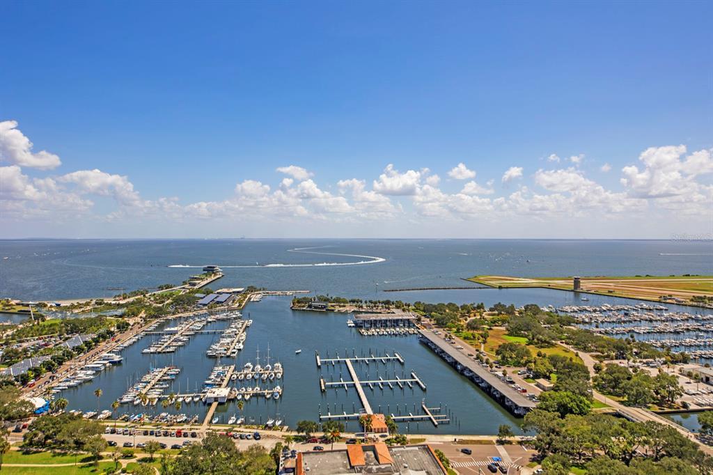 Picture of 100 1St Avenue N Unit 2905, St Petersburg, FL 33701