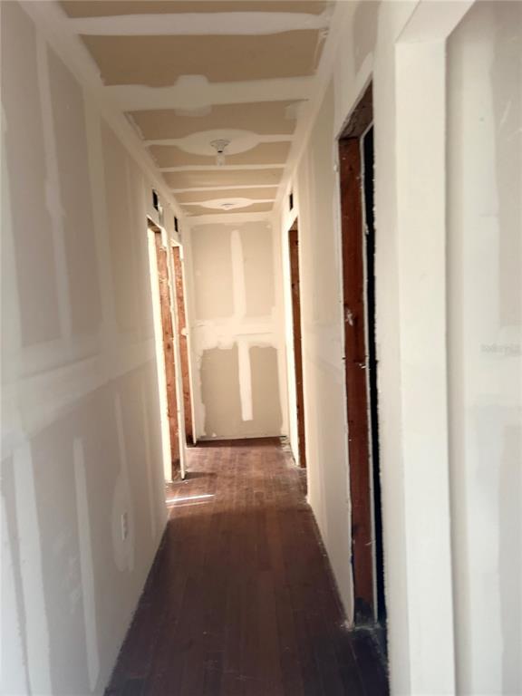 Picture of 9027 Westchester Circle Unit 118, Tampa FL 33604