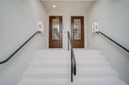 Picture of 5639 N Honore Avenue Unit 221, Sarasota, FL 34243