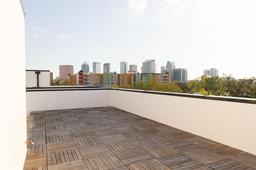 Picture of 1218 E Kay Street Unit 11, Tampa, FL 33602