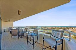 Picture of 5940 Pelican Bay Plaza S Unit 1102, Gulfport, FL 33707