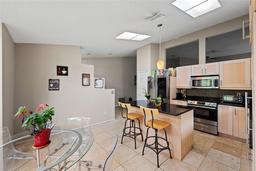 Picture of 4931 Ridgemoor Circle, Palm Harbor, FL 34685