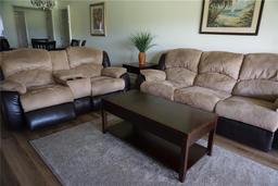 Picture of 29129 Bay Hollow Drive Unit 3208, Wesley Chapel, FL 33543