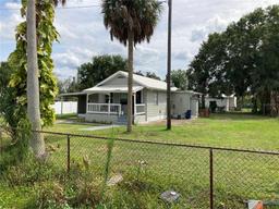 Picture of 816 W Shell Point Road, Ruskin, FL 33570