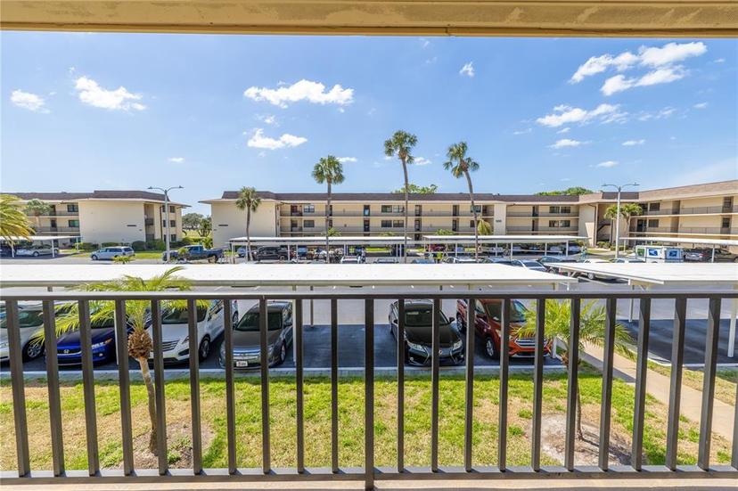 Picture of 12300 Vonn Road Unit 3204, Largo FL 33774