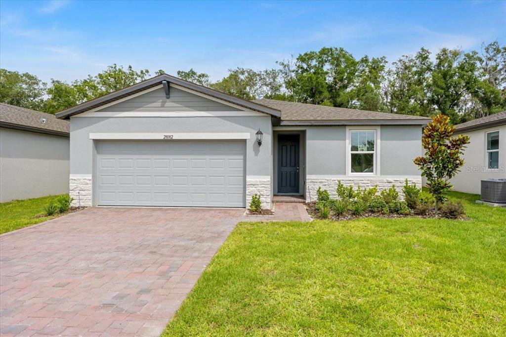 Picture of 28082 Poppy Court, Leesburg, FL 34748