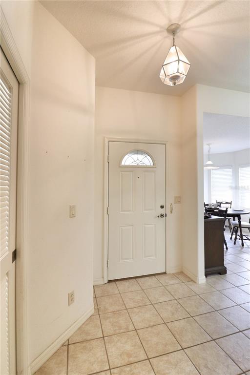 Picture of 5433 Sir Churchill Drive, Leesburg FL 34748