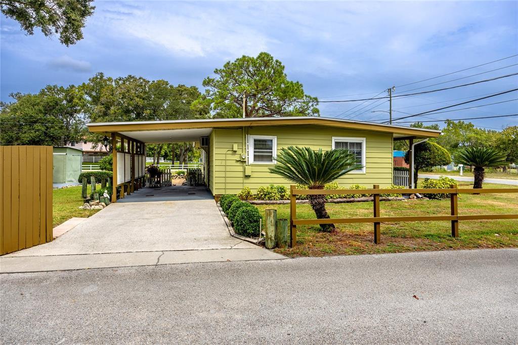 Picture of 8990 60Th Street N, Pinellas Park, FL 33782