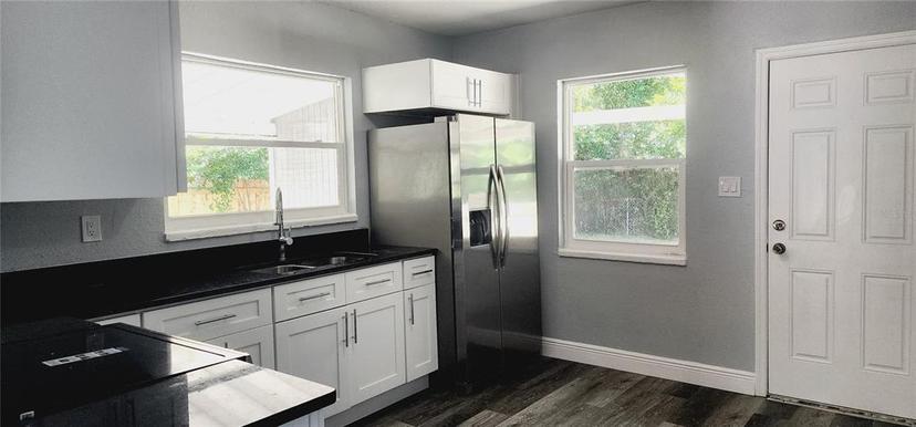 Picture of 10008 N Jasmine Avenue, Tampa FL 33612