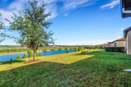 Picture of 4006 Sunset Lake Drive, Lakeland, FL 33810
