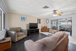 Picture of 589 59Th Street S, St Petersburg, FL 33707