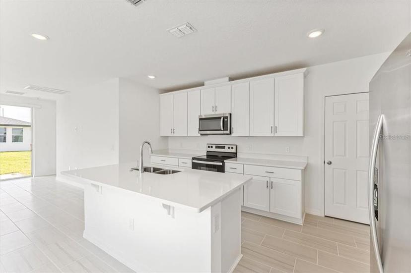 Picture of 5953 Catamaran Avenue, Haines City FL 33844