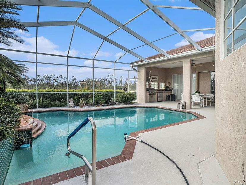 Picture of 331 Lewis Road, Lithia FL 33547