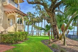 Picture of 5090 Riverside Drive Unit 103, Port Orange, FL 32127