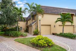 Picture of 6254 Masters Boulevard Unit D106, Orlando, FL 32819