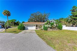 Picture of 4520 5Th Street W, Bradenton, FL 34207