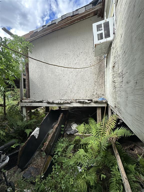 Picture of 2742 Tropical Lake Drive