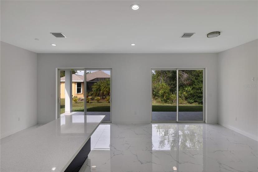 Picture of 118 Green Pine Park, Rotonda West FL 33947