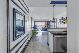Picture of 16700 Gulf Boulevard Unit 625, North Redington Beach, FL 33708