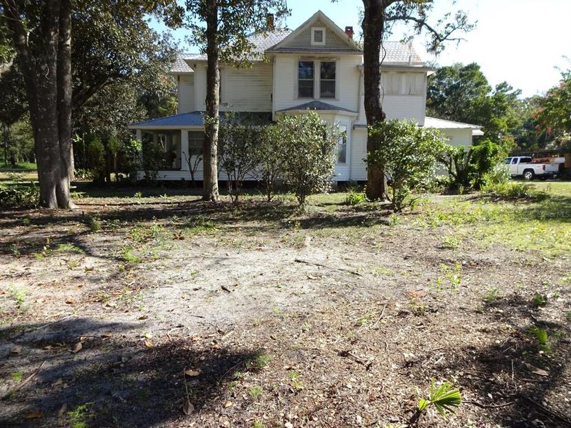 Picture of 207 E 2Nd Avenue, Pierson FL 32180