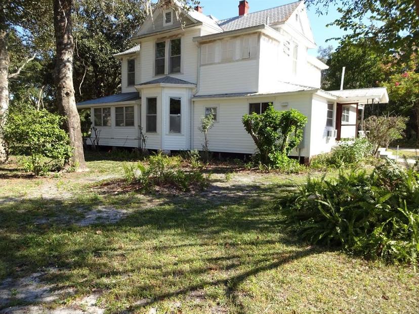 Picture of 207 E 2Nd Avenue, Pierson FL 32180