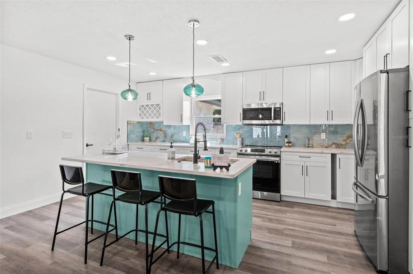 Picture of 807 Gateway Lane, Tampa FL 33613