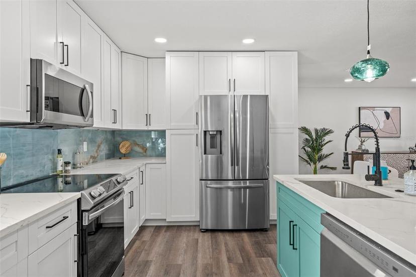 Picture of 807 Gateway Lane, Tampa FL 33613