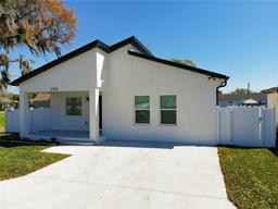 Picture of 206 S Water Street, Plant City, FL 33563