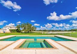 Picture of 15200 Rawls Road, Sarasota, FL 34240