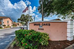 Picture of 2250 Druid Road E Unit 605, Clearwater, FL 33764