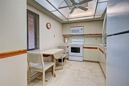 Picture of 824 Capri Isles Boulevard Unit 106, Venice, FL 34292