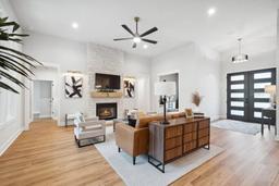 Picture of 14086 SW 7Th Place, Newberry, FL 32669