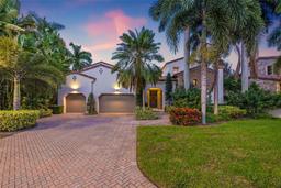 Picture of 851 Brightwaters Boulevard Ne, St Petersburg, FL 33704