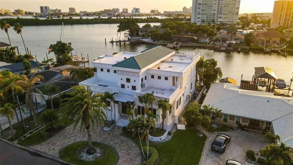 Picture of 42 Midway Island, Clearwater, FL 33767