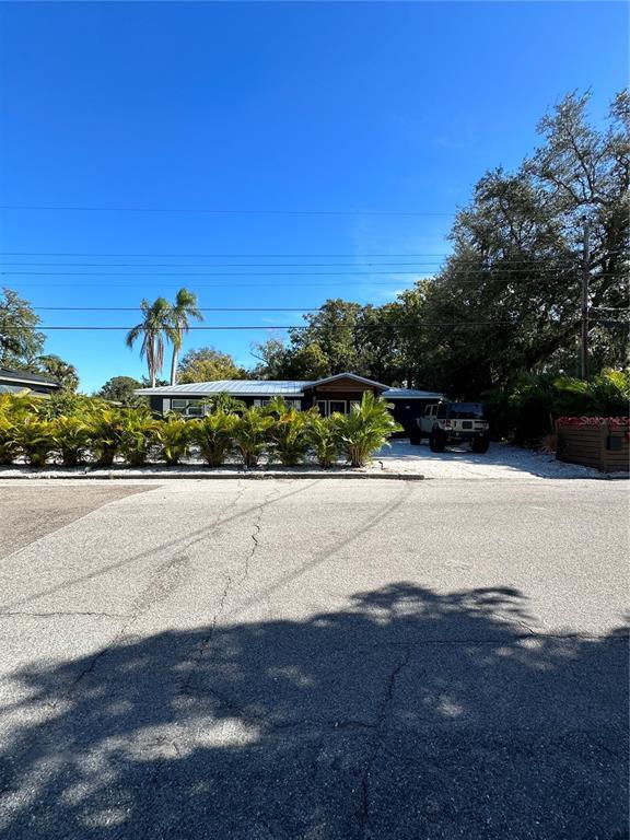 Picture of 107 22Nd Street E